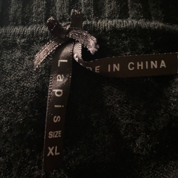 Lapis Stretchy Soft Sweater Dress Great Detail EUC - Picture 7 of 7